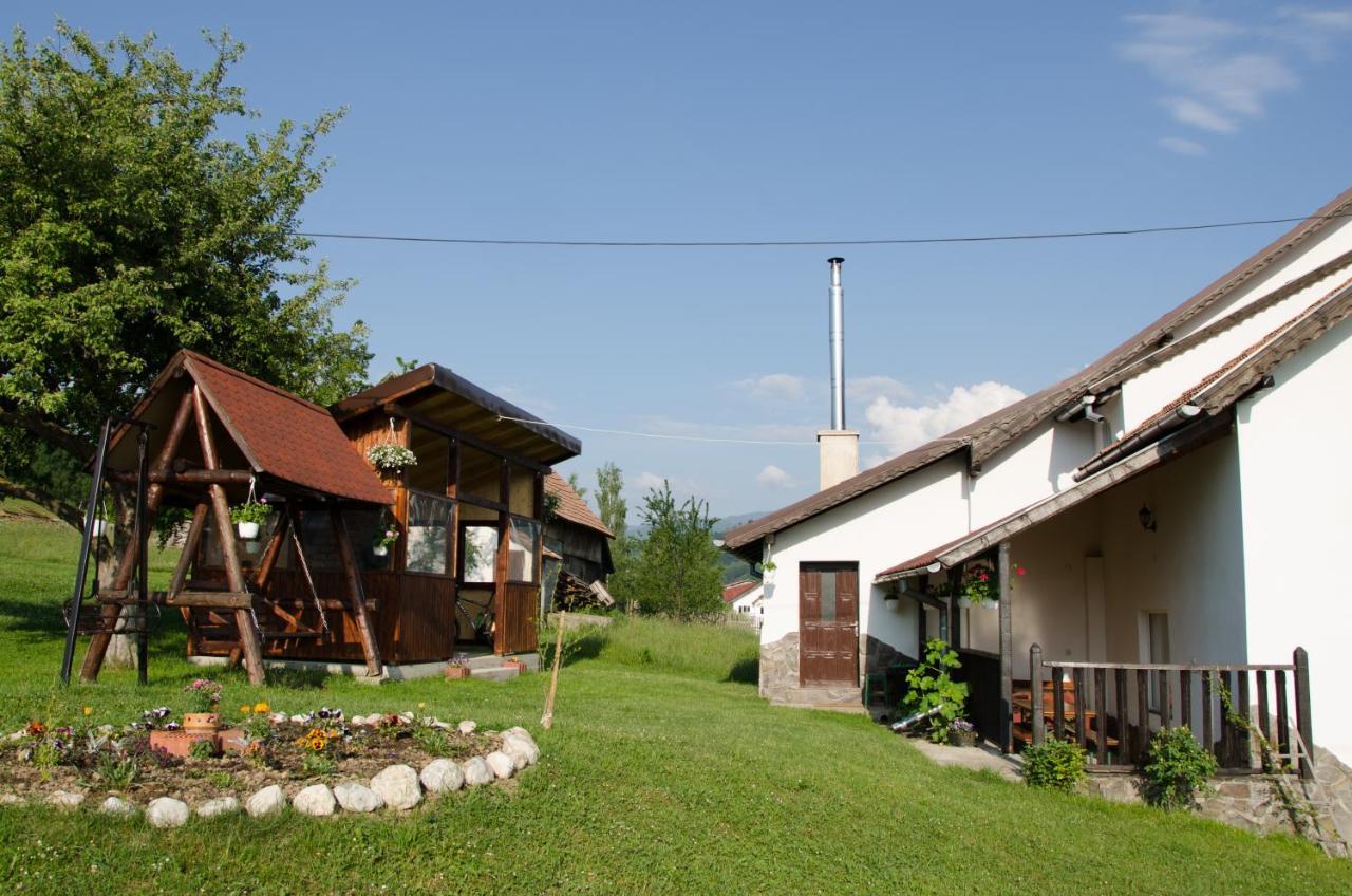 Гостьовий будинок Casa Elena Бран Екстер'єр фото